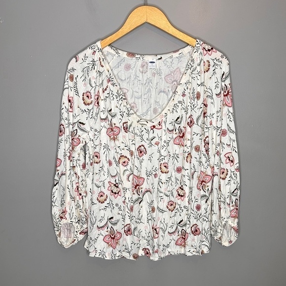 Old navy vneck floral long sleeve blouse - Picture 1 of 6